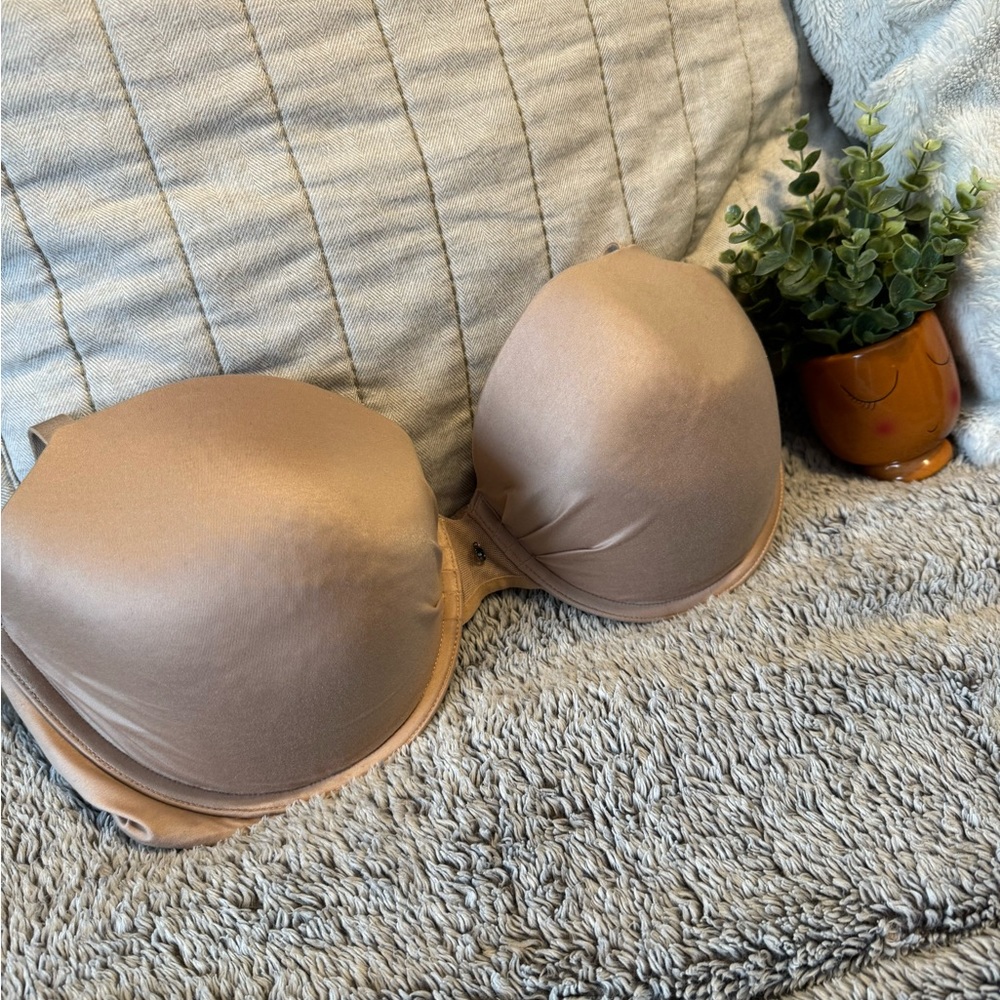 Victoria Secret Fabulous Line Demi bra